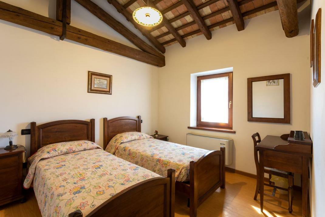Agriturismo Il Picchio Castions di Strada Luaran gambar